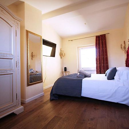 Homedoapartments Deluxe Terme Suite Флоренция Экстерьер фото