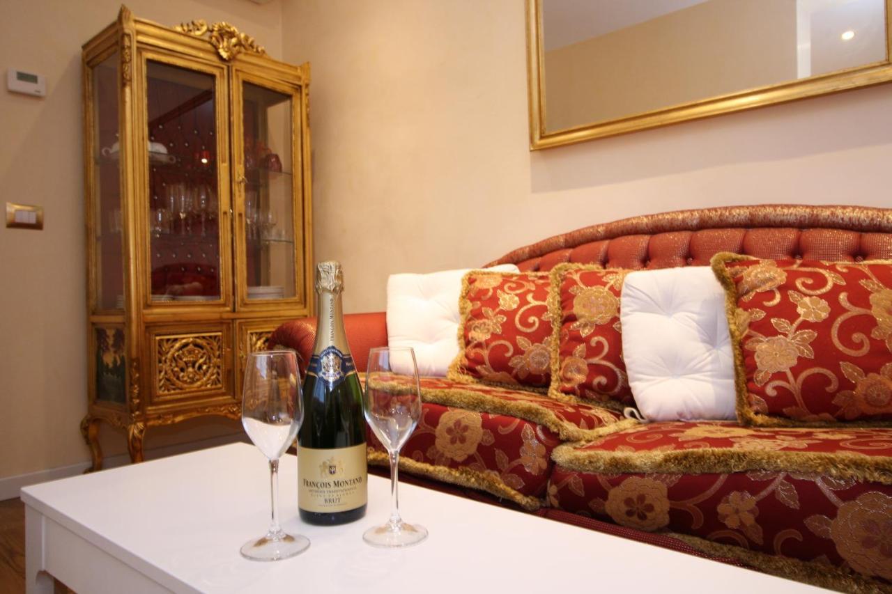 Homedoapartments Deluxe Terme Suite Флоренция Экстерьер фото